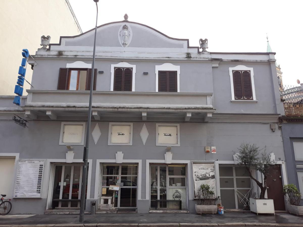 La Locanda del Teatro Milán Exterior foto